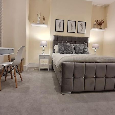 Double Room In Shared Flat Лондон Екстер'єр фото